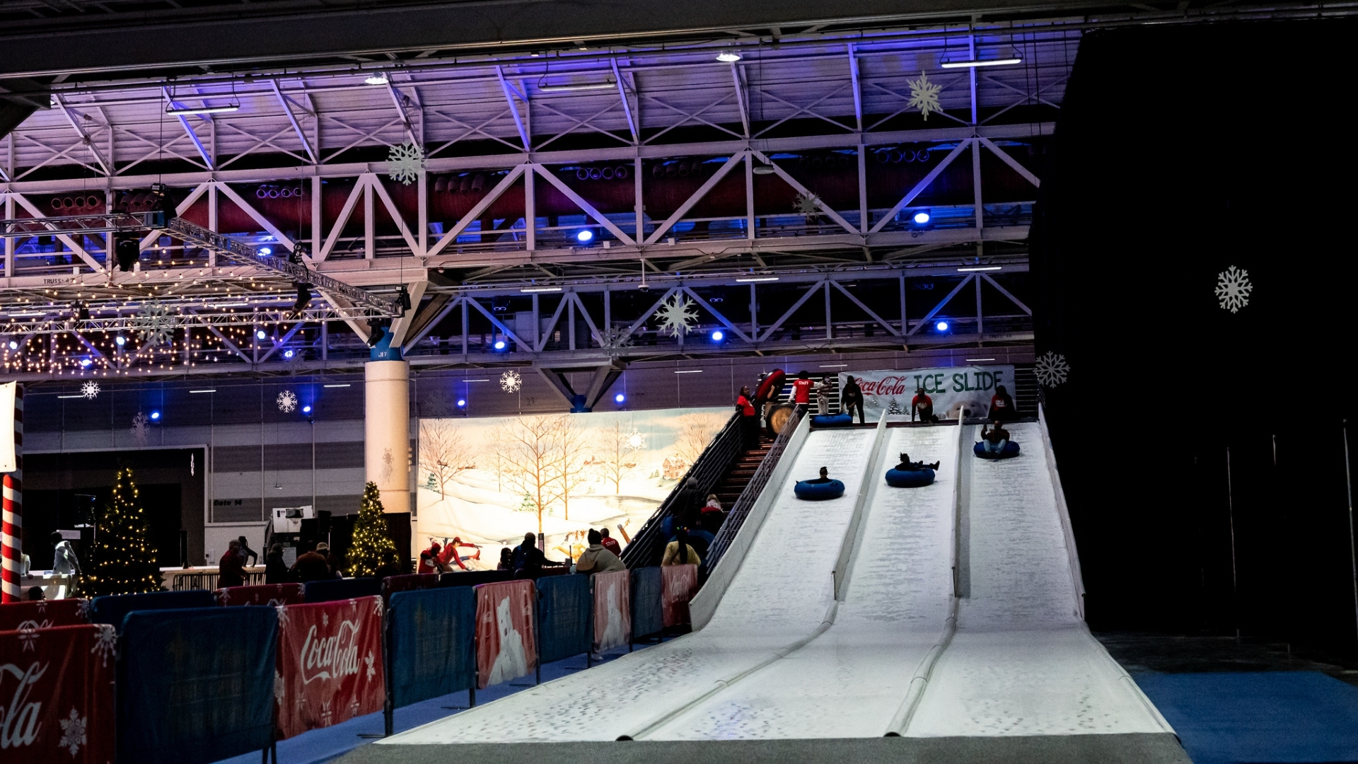 ALL THE REASONS YOU WILL LOVE NOLA CHRISTMAS FEST IN 2024 20 Ice Slides at NOLA Christmas Fest
